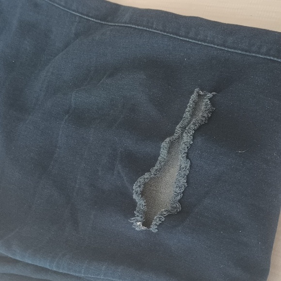 COLOMBIAN JEANS - Picture 9 of 11